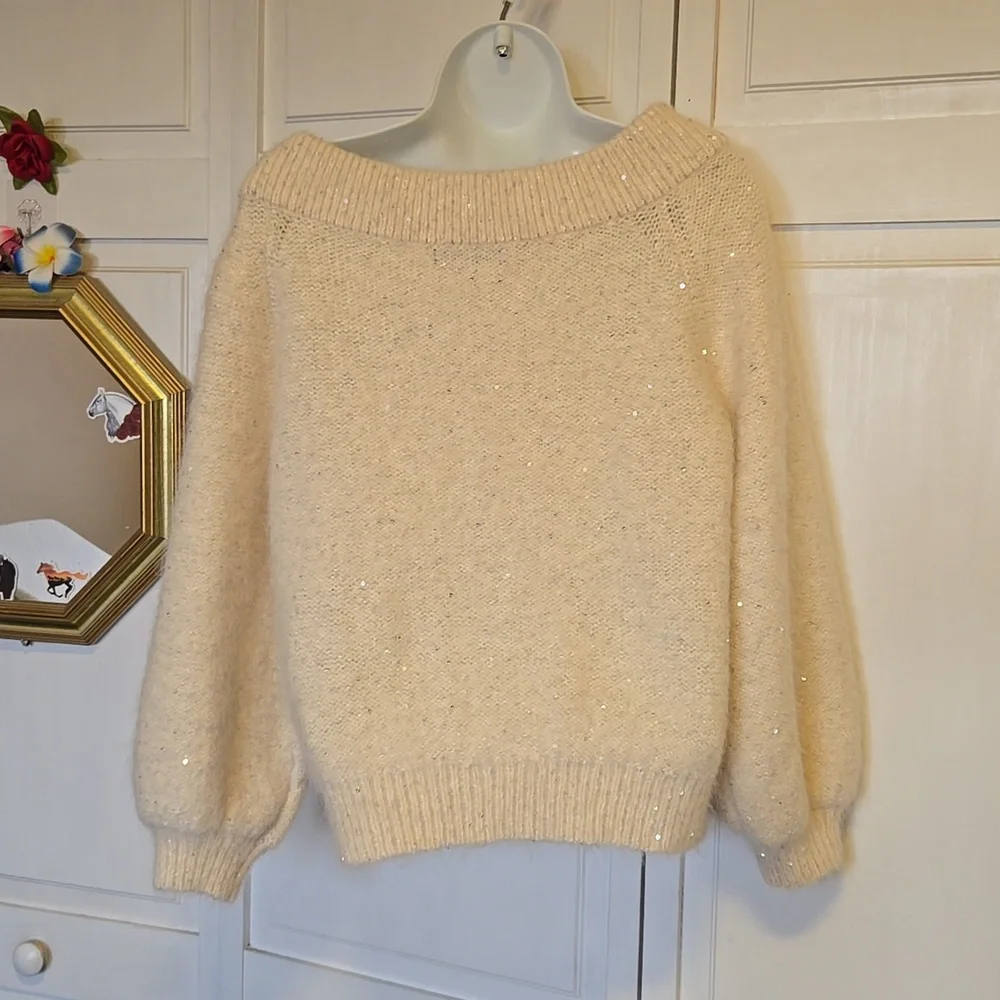 Banana Republic Soft Wool & alpaca Sweater With Sequins - Picture 2 of 4
